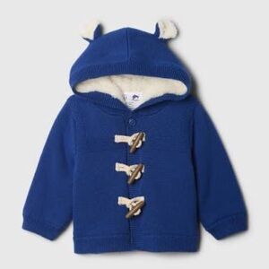 GAP x Paddington collection sweater